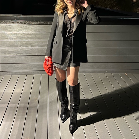 EUC JIMMY CHOO Black Mavis 85 Croc-Embossed Leather Pointed-Toe High Boots 8 39 - Picture 10 of 12